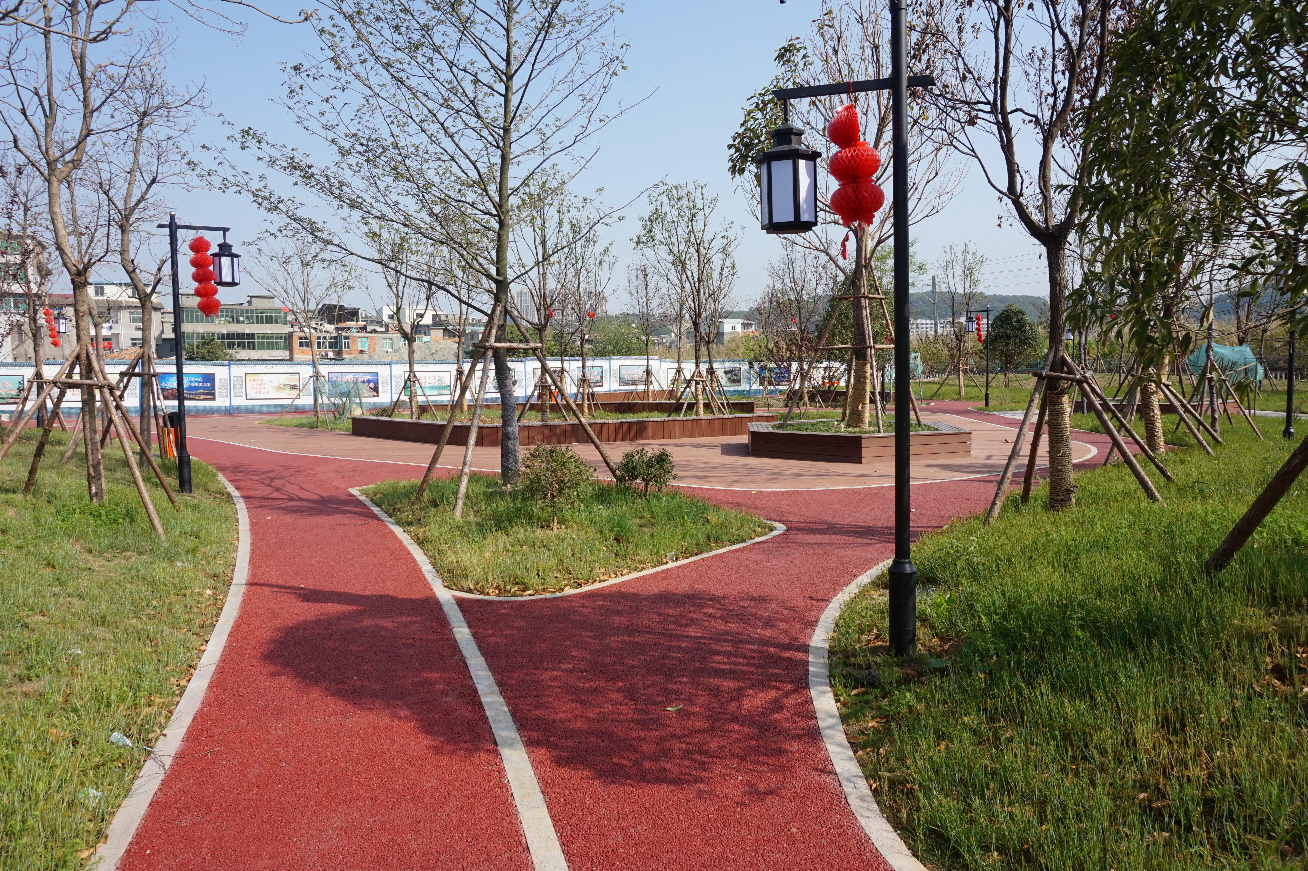 倉(cāng)山浚邊河串珠公園
